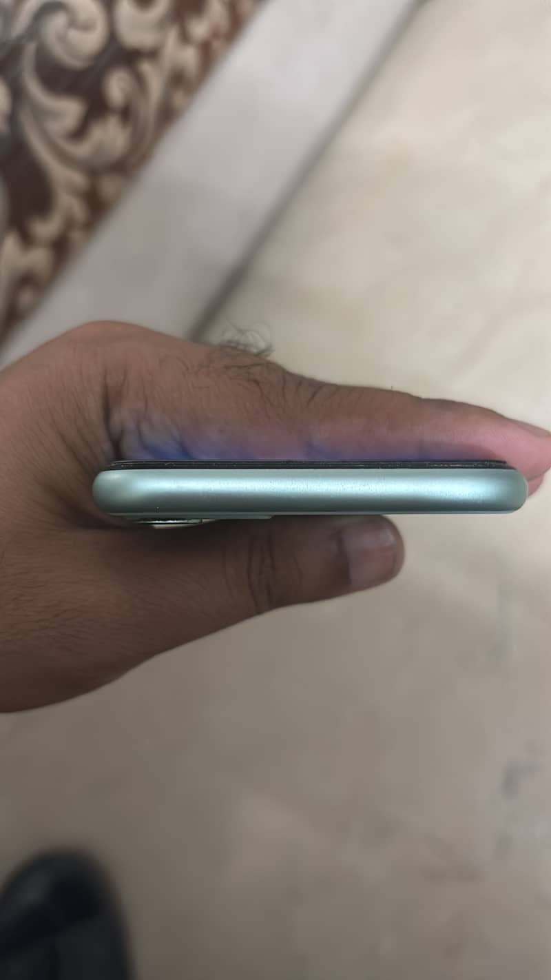 Apple iPhone 11 1