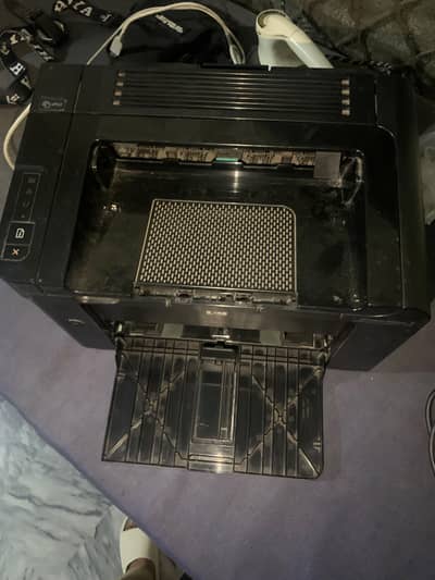 HP LaserJet Printer CE749A – Used – Good Condition