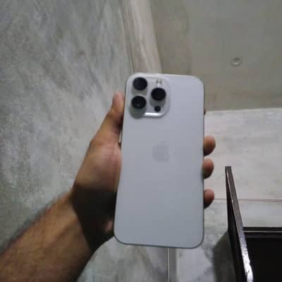Apple iPhone 15 Pro Max