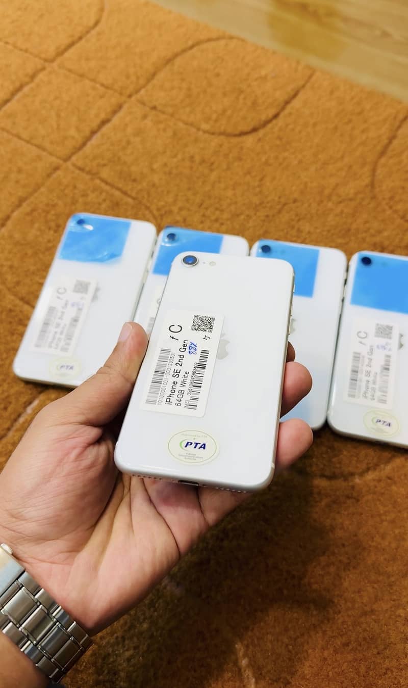 iPhone SE 2020 2