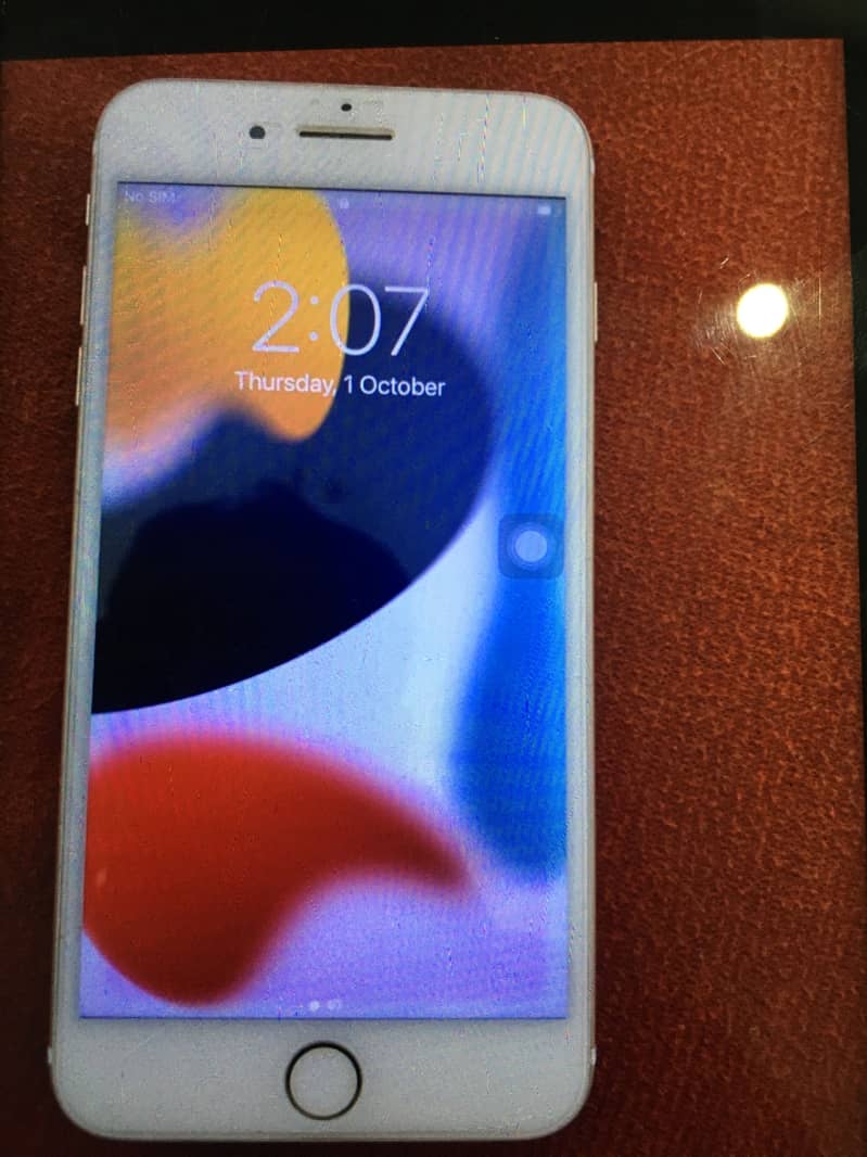 Apple iPhone 7 Plus 0