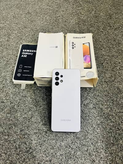 Samsung Mobile A32 6/128 with complete accosseriese