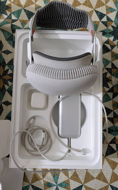 Apple Vision Pro Box Accessories