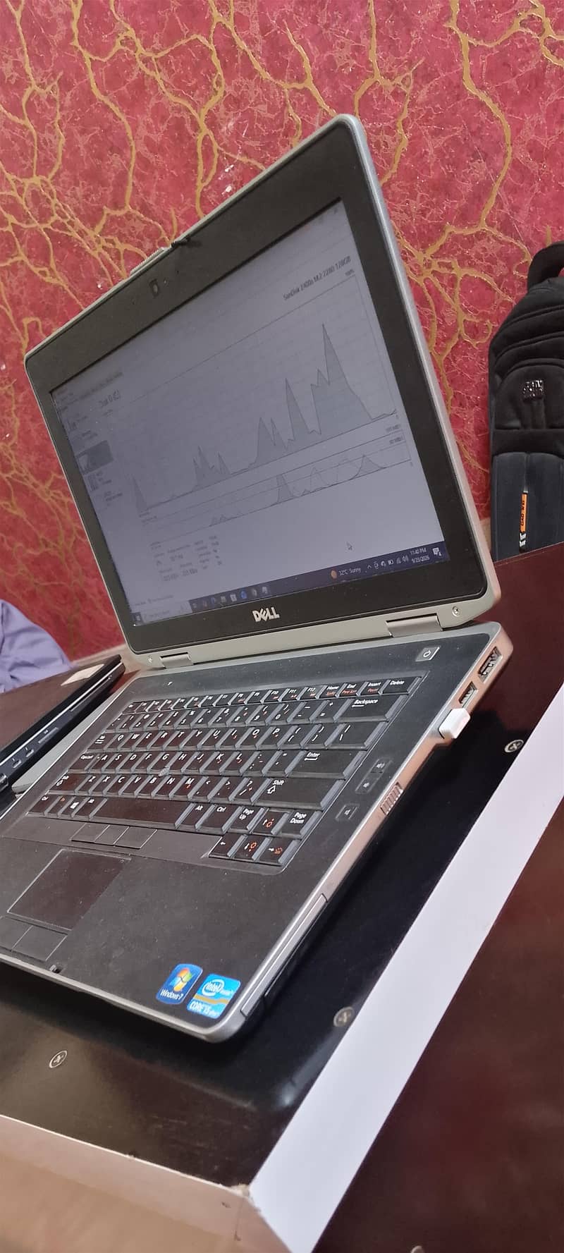 Dell Laptop 4