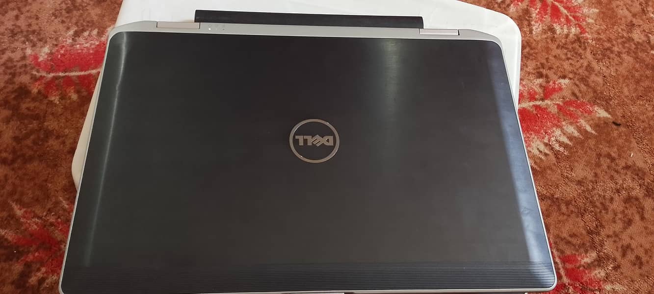 Dell Laptop 5