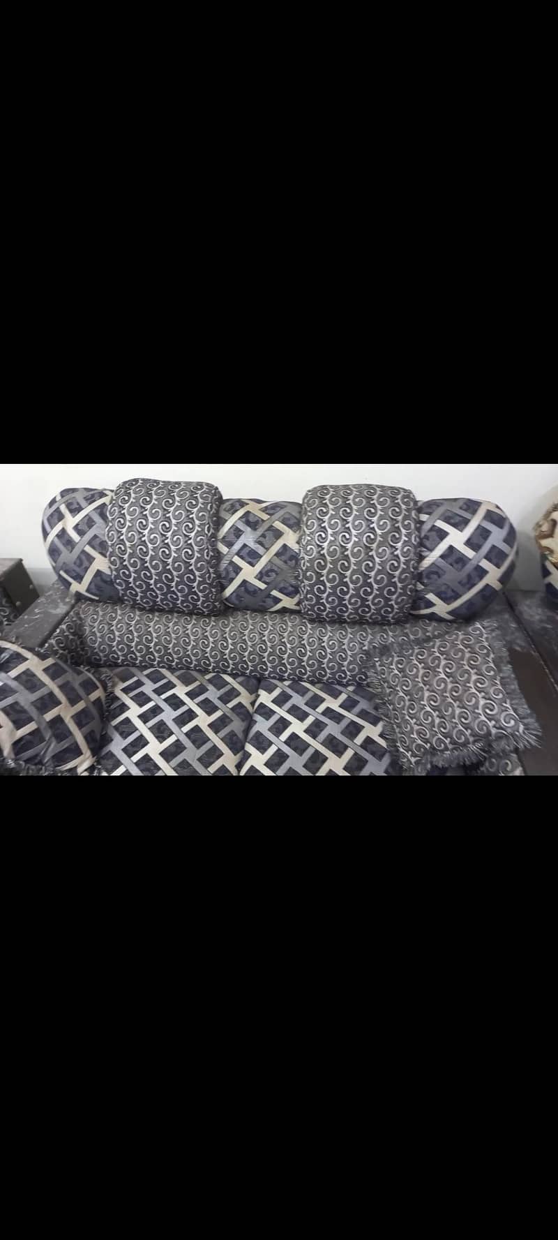 6 seats sofa set 0
