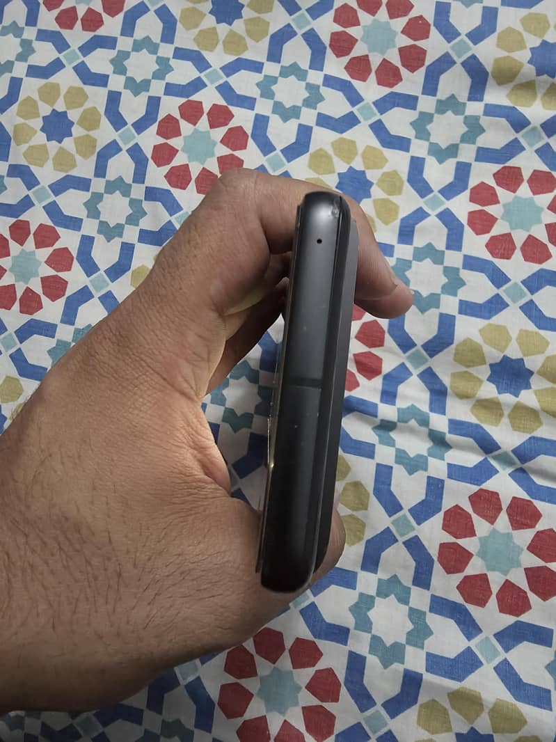 Google Pixel 8 3