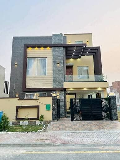 5 MARLA BRAND NEW HOUSE FOR RENT IN BAHRIA ORCHARD