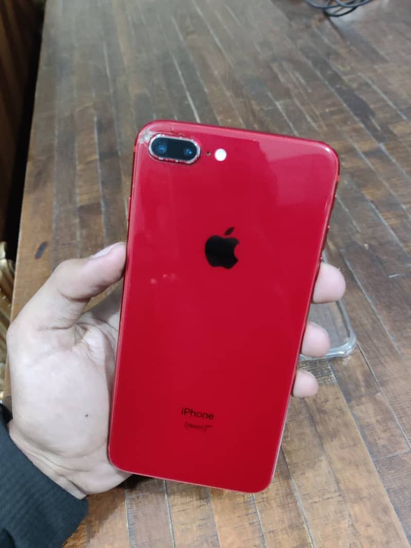 Apple iPhone 8 Plus 0