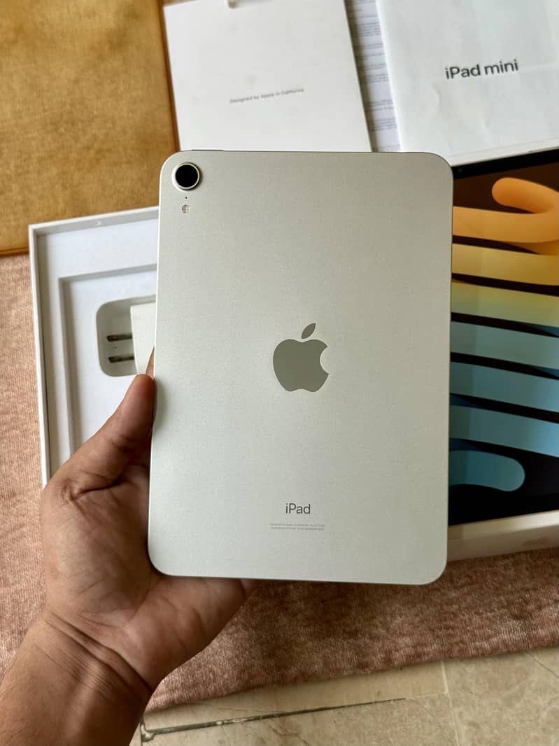 iPad Mini 6 Complete Box 2
