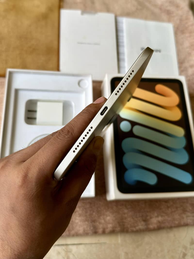 iPad Mini 6 Complete Box 6