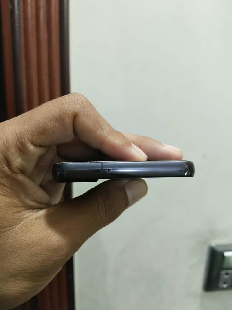 Samsung s22 4