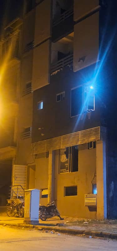 Two bed flat family flaza for rent bahria town phase 8