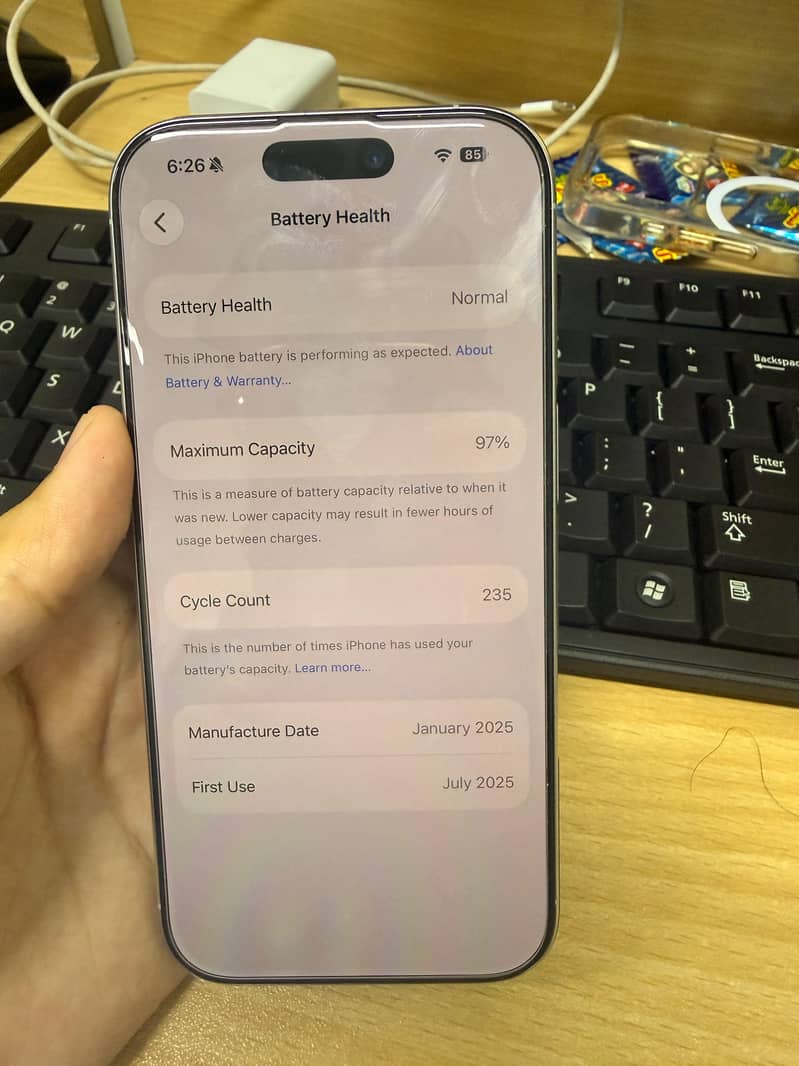 Apple iPhone 16 Pro 7
