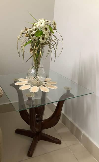 Drawing Room Table with 2 corners