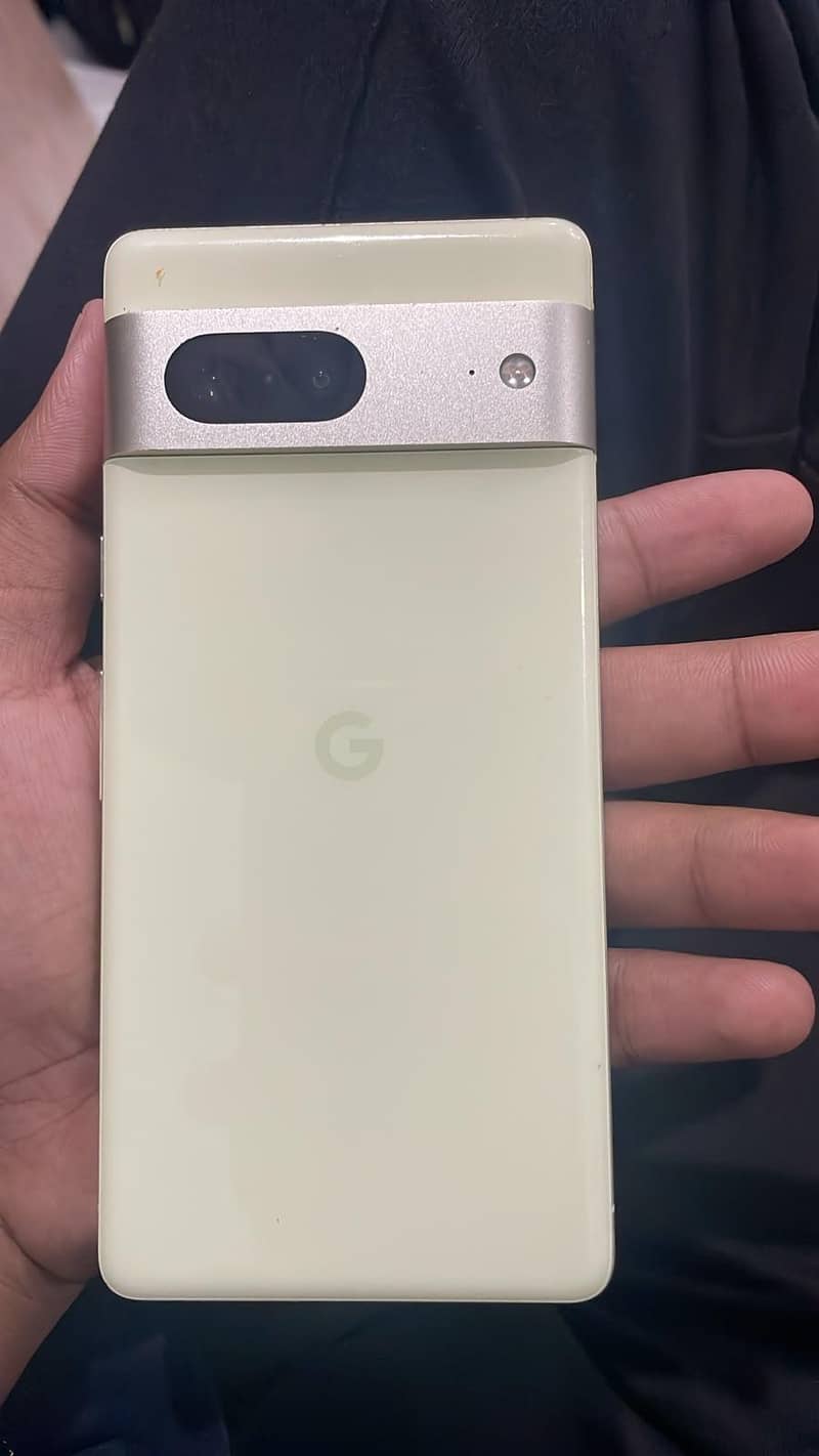 Google Pixel 7 5