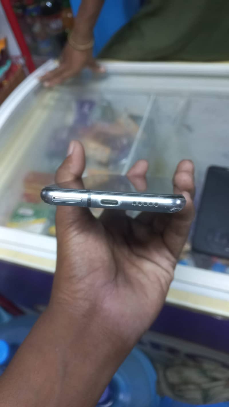 One Plus 7T 4