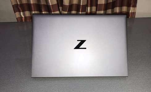 HP Z-BOOK 14G8 I7 11GEN