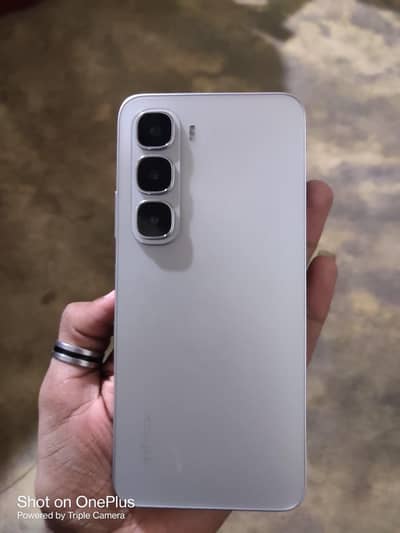 Infinix hot 60i