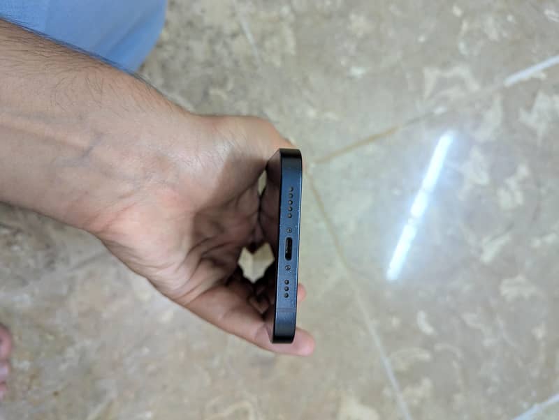 Apple iPhone 14 8