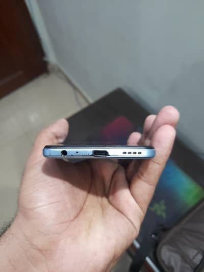 Vivo Y33s