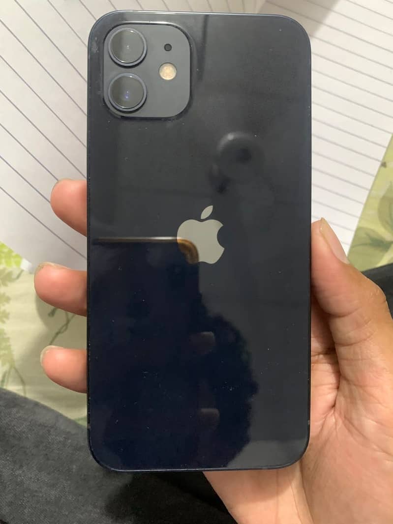 Apple iPhone 12 2