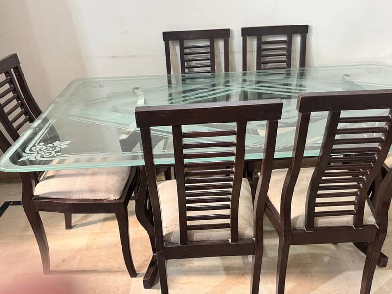wooden dining table 4