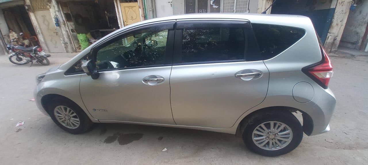 Nissan Note E Power 2017 2