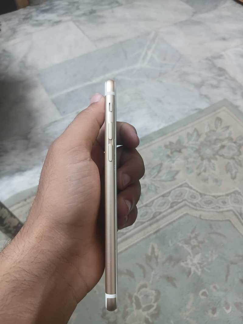 Apple iPhone 6S 3