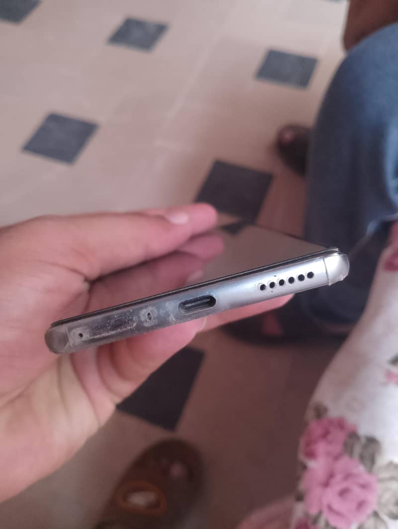 Tecno CAMON 40 Pro 3