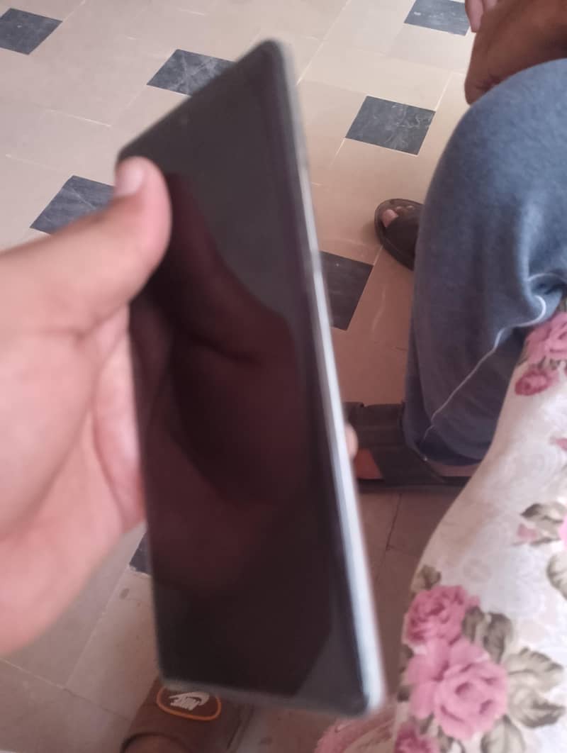 Tecno CAMON 40 Pro 5