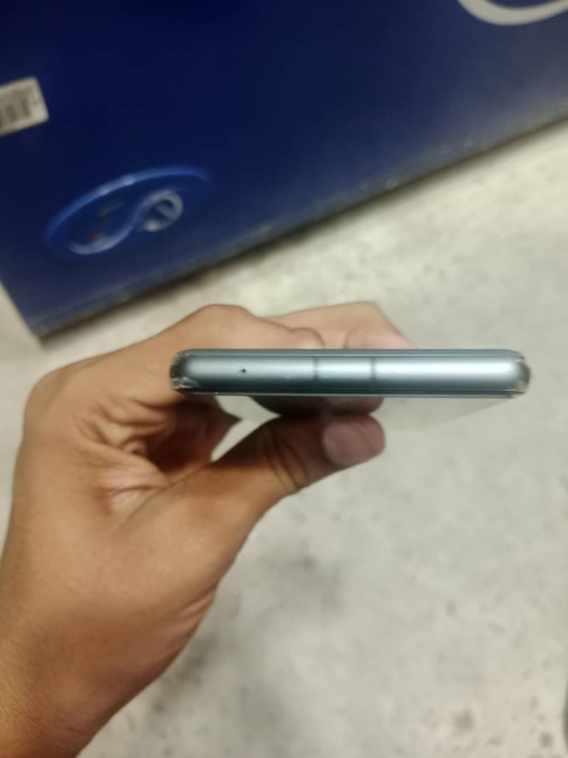 Google Pixel 7 3