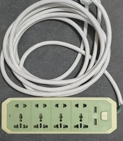 8 socket Extension+2 USB port copper