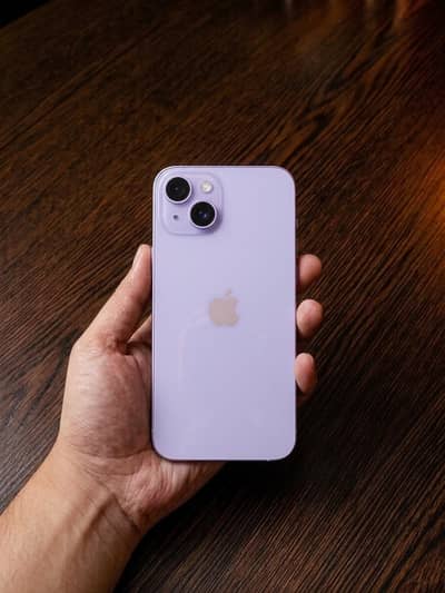 Apple iPhone 14