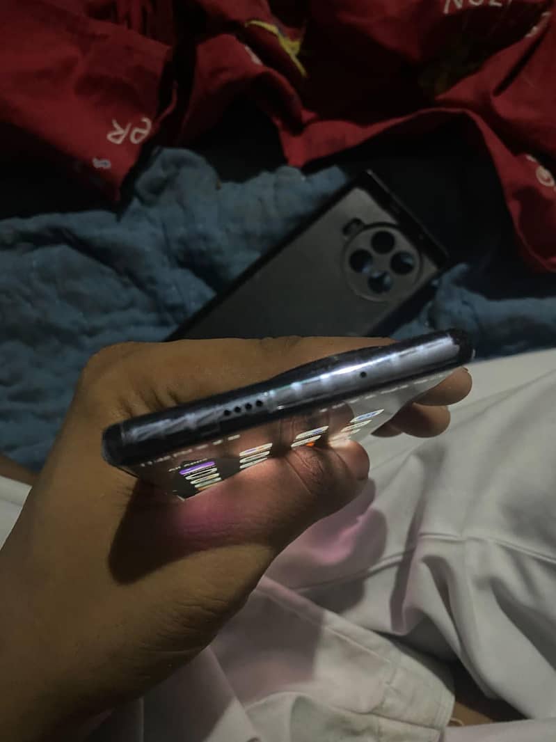 Tecno Spark 20 Pro Plus 4