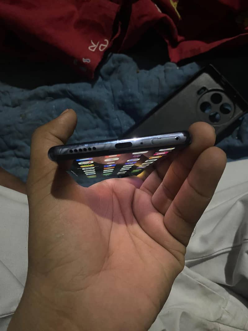 Tecno Spark 20 Pro Plus 5