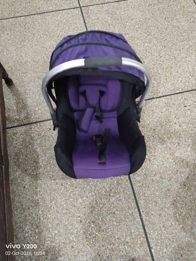 Carrying cot