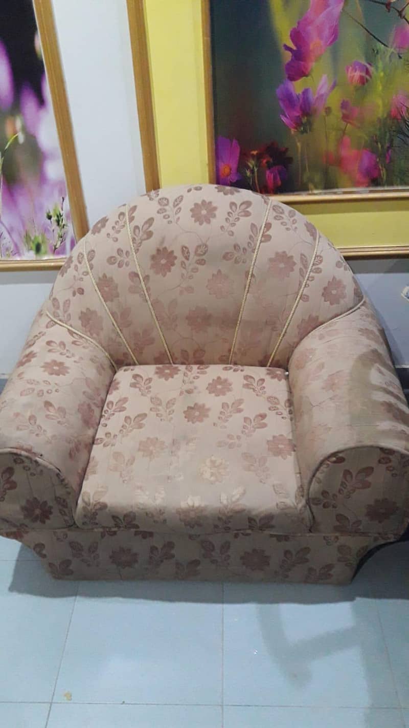 chair sofa 1