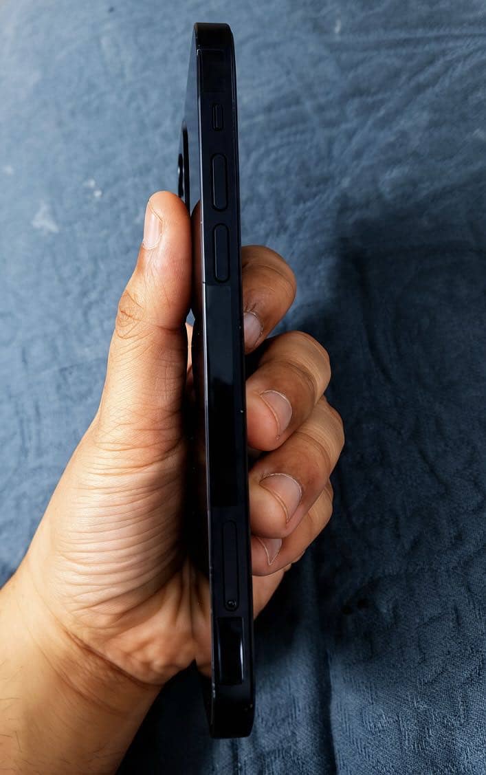 Apple iPhone 12 1