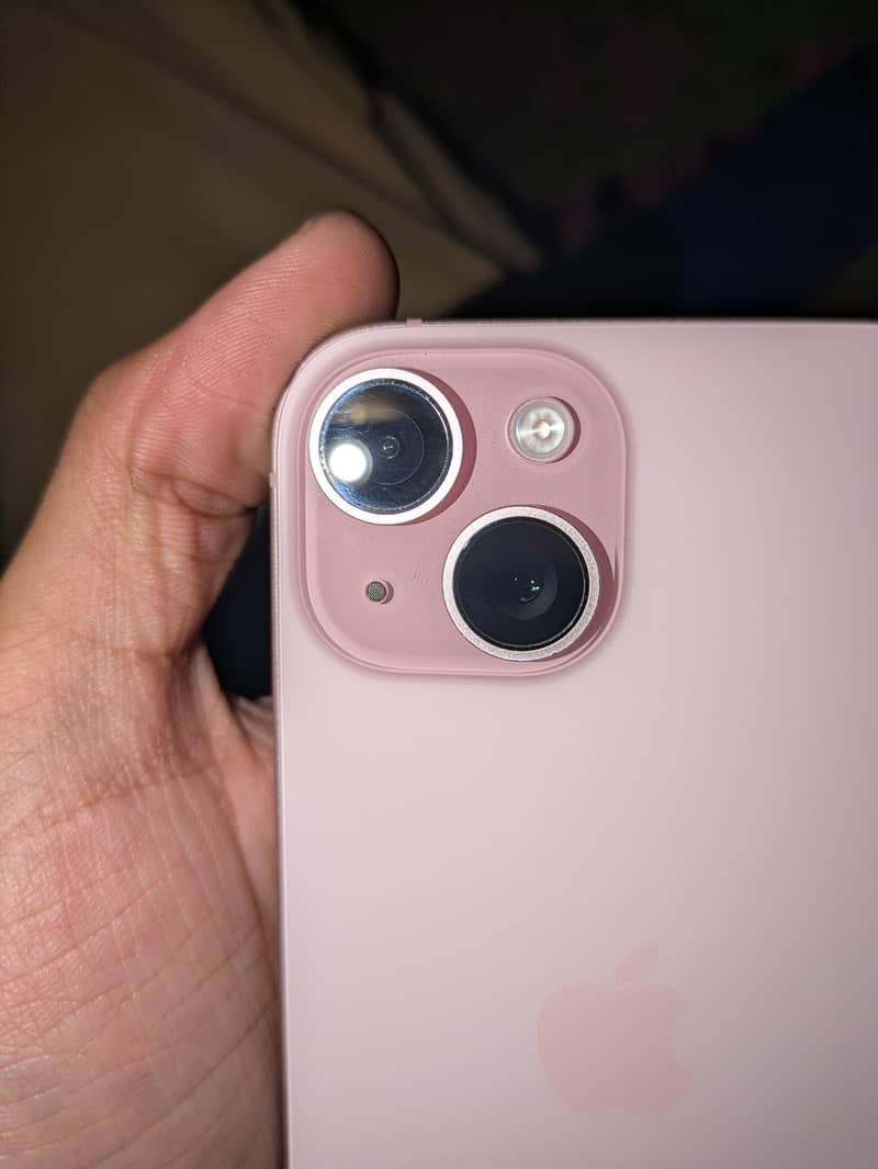 Apple iPhone 15 jv 1