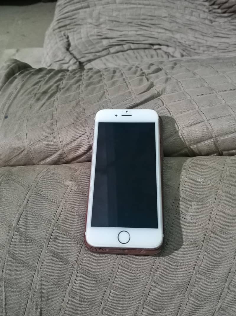 Apple iPhone 6S 1