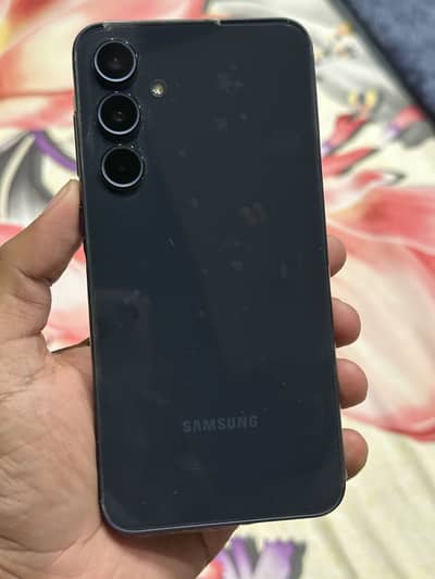 Samsung Mobile A35 5G 8gb256gb with box cable Urgent sale