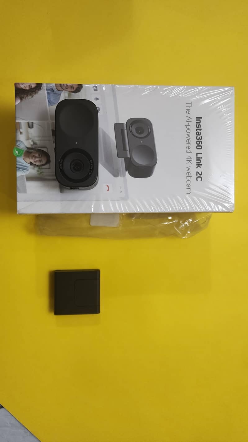 insta 360 link 2c webcam 2