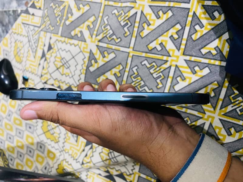 Apple iPhone 12 Pro Max 2