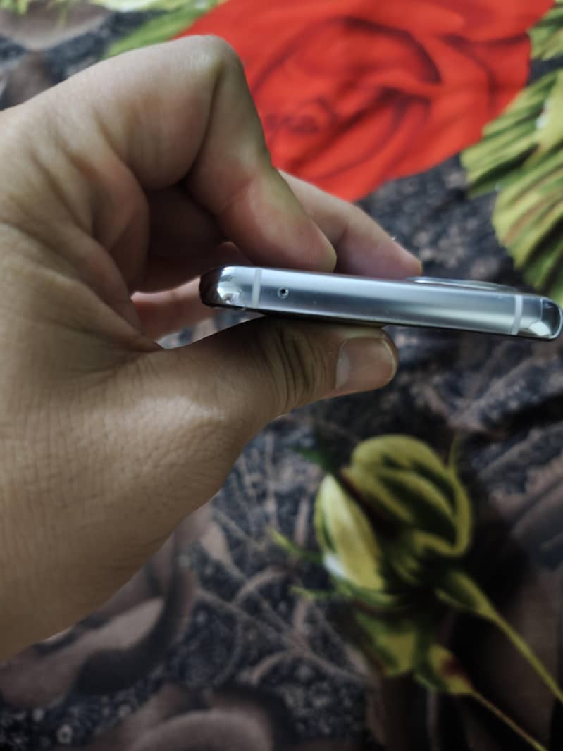 One Plus 9 Pro 3