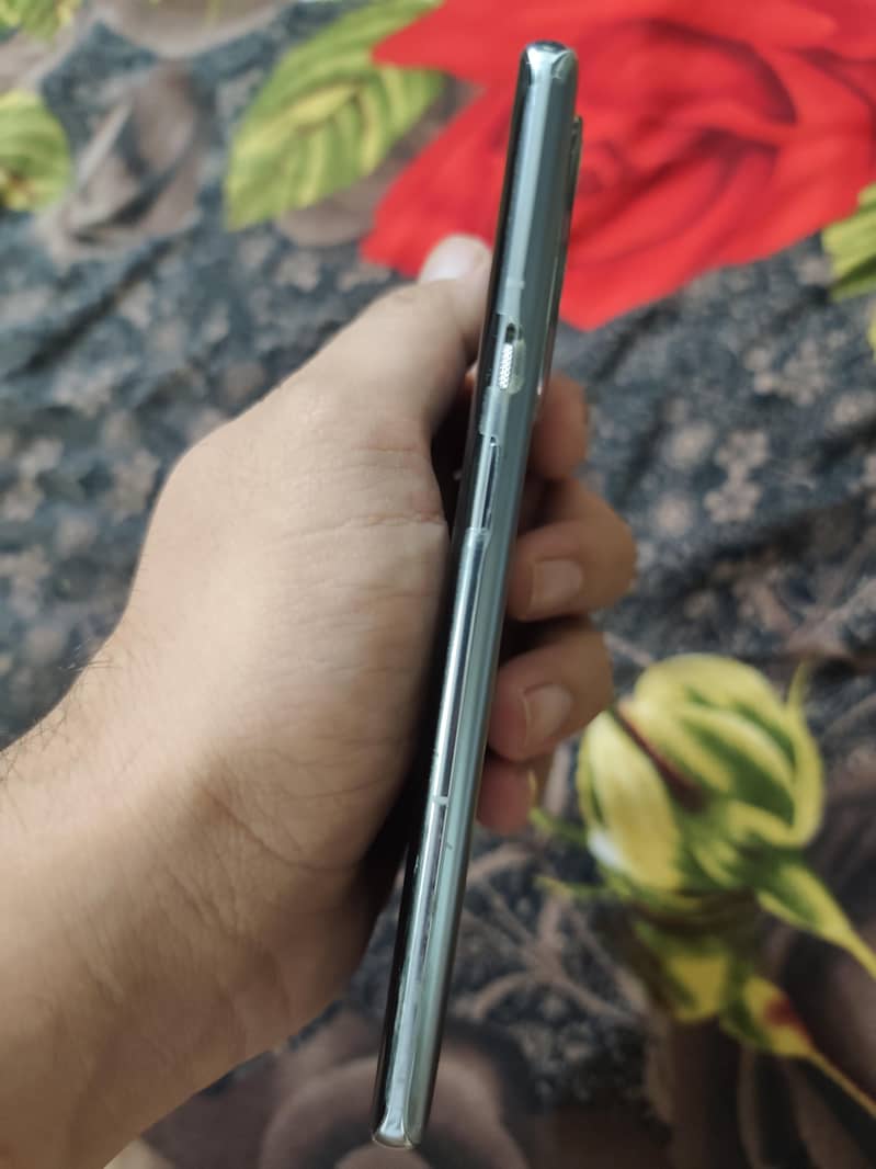 One Plus 9 Pro 5