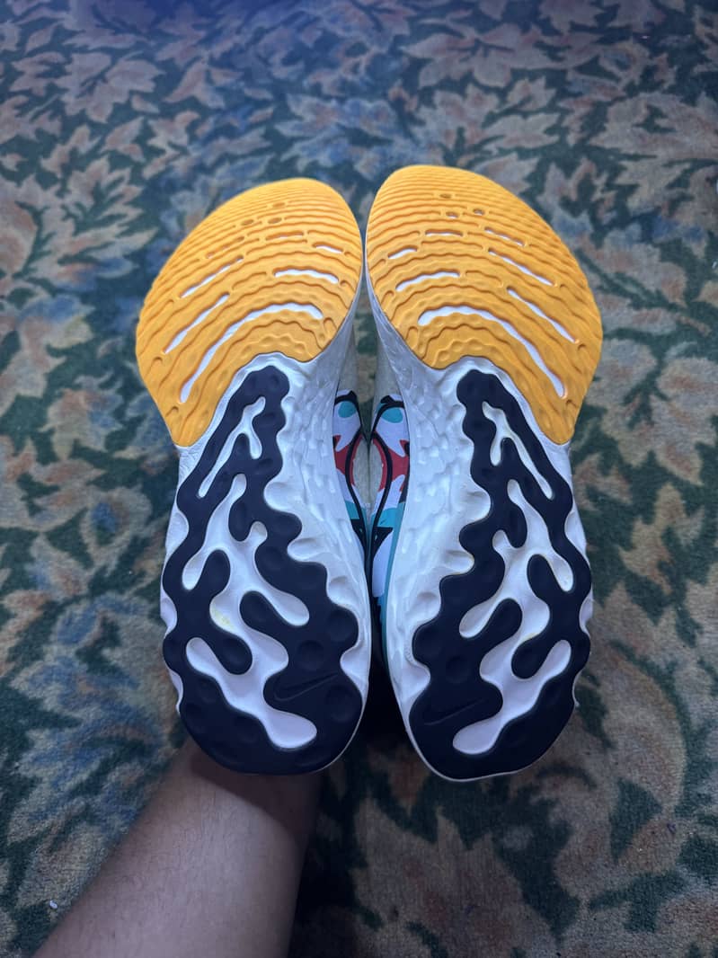 Nike React Infinity Run A. I. R 6
