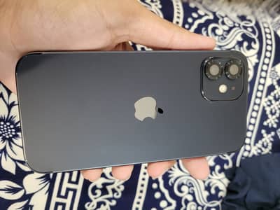 Apple iPhone 12