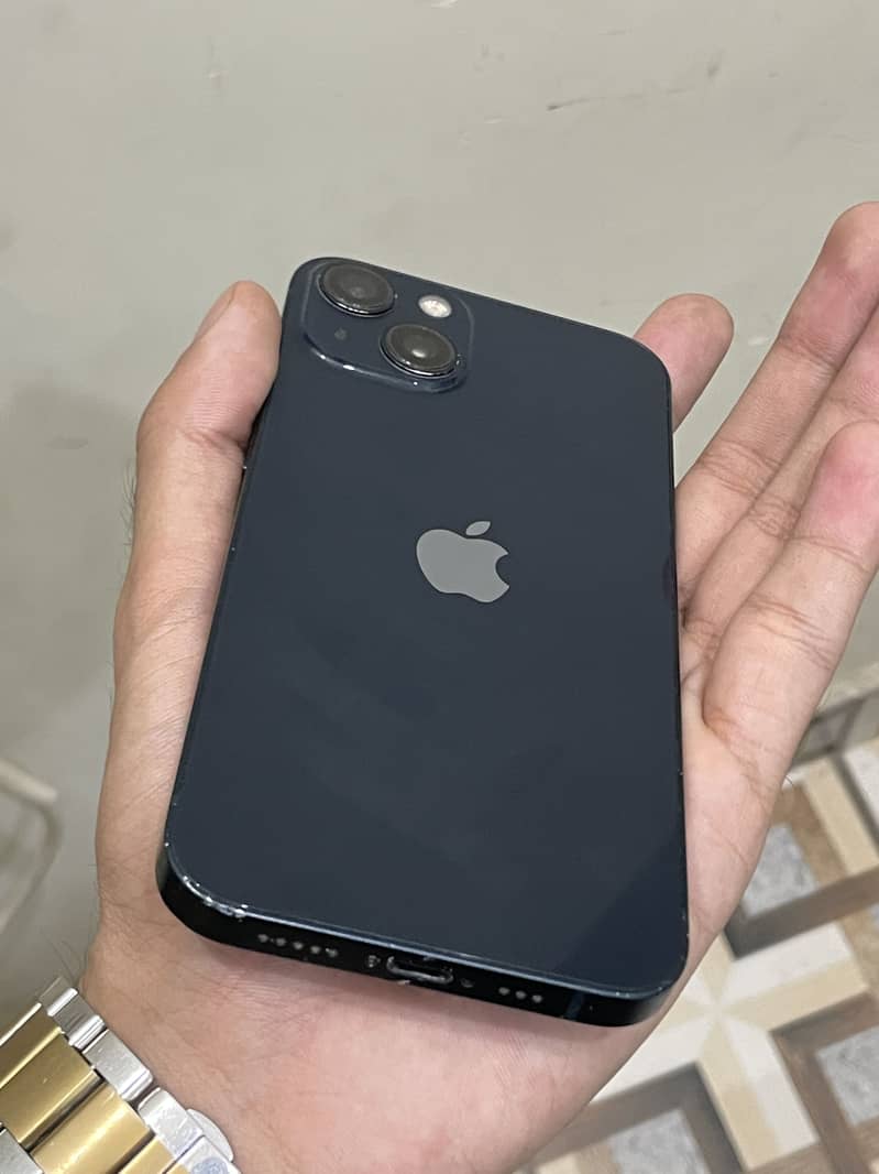iPhone 13 sim glitch 1