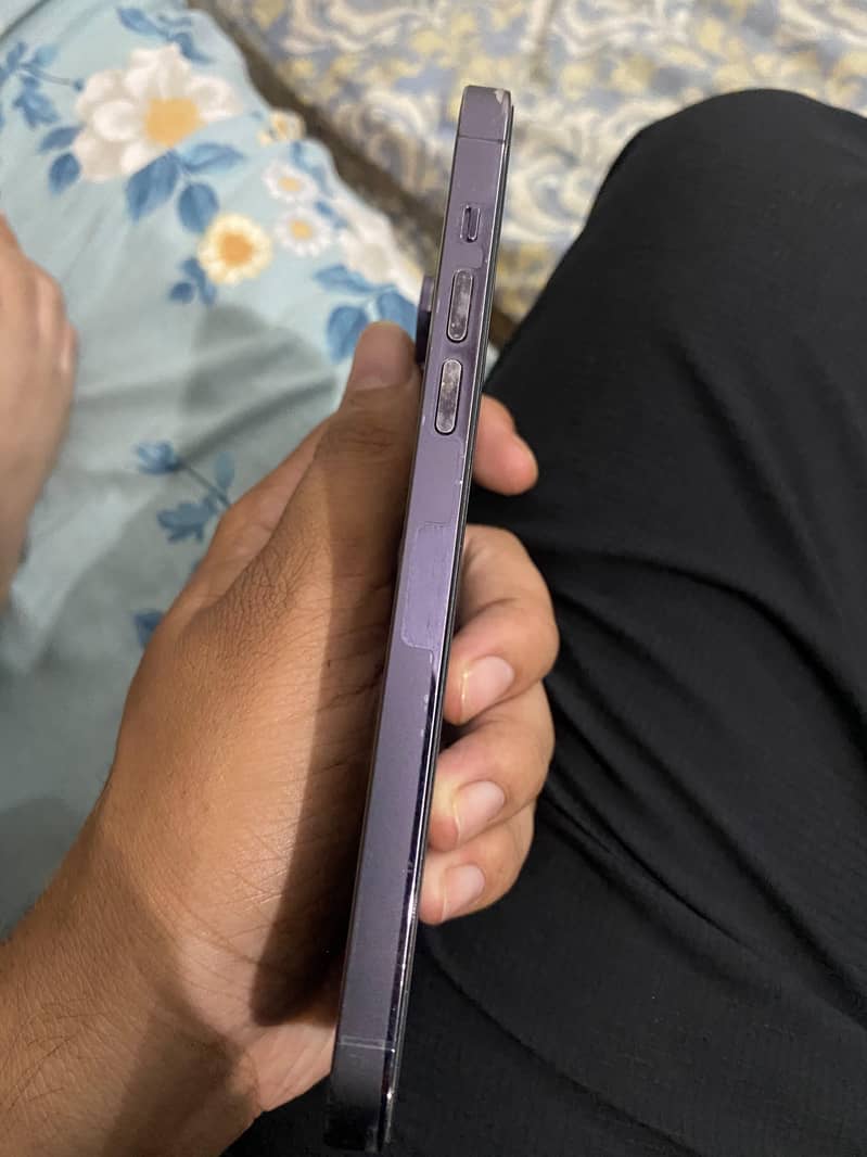 Apple iPhone 14 Pro Max 5